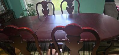 Mahagony dining table