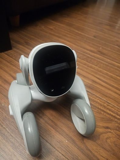Loona Smart AI Robot Pet  Complete Bundle with Charging Dock & Accessories!