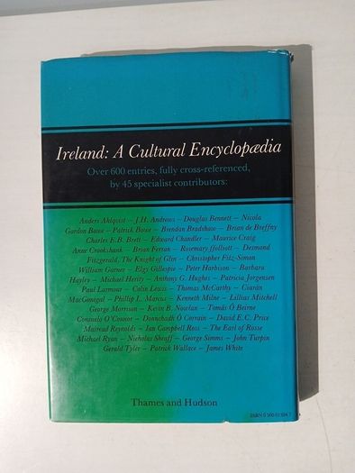 Ireland: A Cultural Encyclopedia by Brian De Breffny