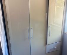bedroom furniture set