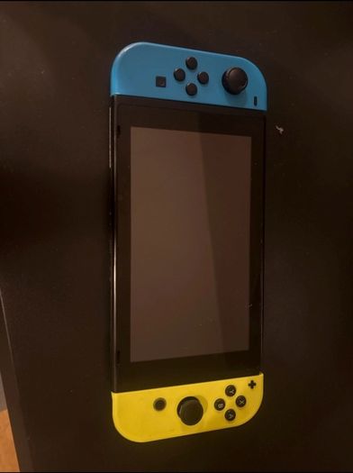 Nintendo Switch + Games