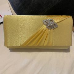 yellow clutch