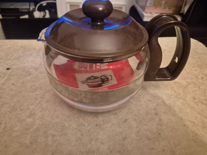 New Pyrex 0.7 Litre Glass Tea Pot