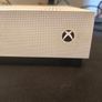 Xbox one s Image 3