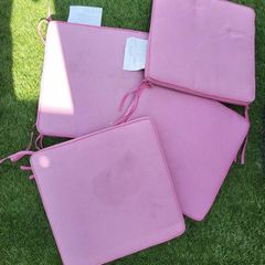 Outdoor seat cushions