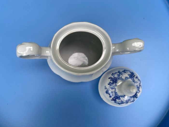 J&G Meakin Sugar bowl