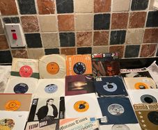 Vinyl single bundle over 45 singles