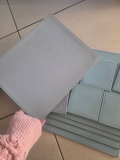 place mats and coasters 6 blue and grey