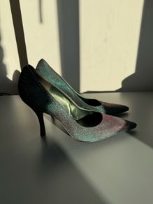 BCBG heels