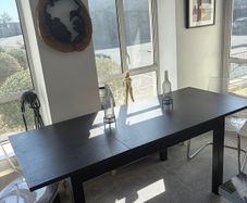 Extendable IKEA dining table