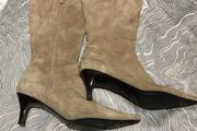 Ladies Nine West boots size 5
