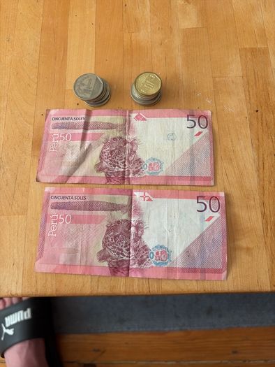 Peruvian currency soles