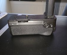 Battery Pack Grip Holder for Nikon Z6 III & Z5 II