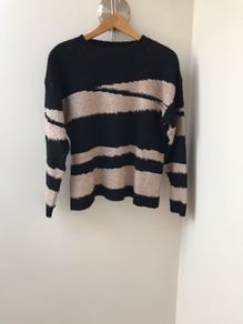 Gallery jumper