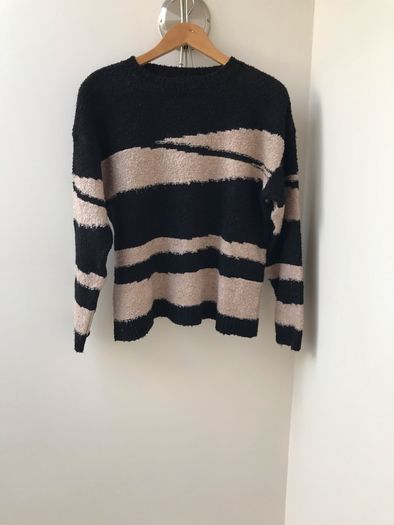 Gallery jumper
