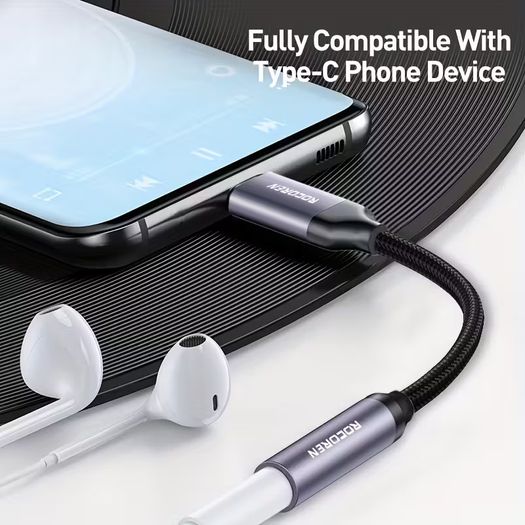 USB Type C to 3.5mm Female Headphone Jack Adapter, USB C to 3.5 mm Aux Audio Dongle Cable Cord Compatible with iPhone 15 Pro Max/15 Pro/15 Plus, For Samsung Galaxy S23/S22/S21 Ultra, iPad Pro, Pixel