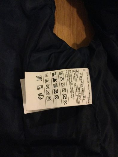Girls United colours of Benetton body warmer 6-7 years Brand New