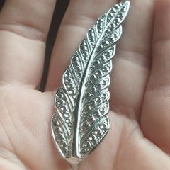 Vintage Leaf Brooch.
