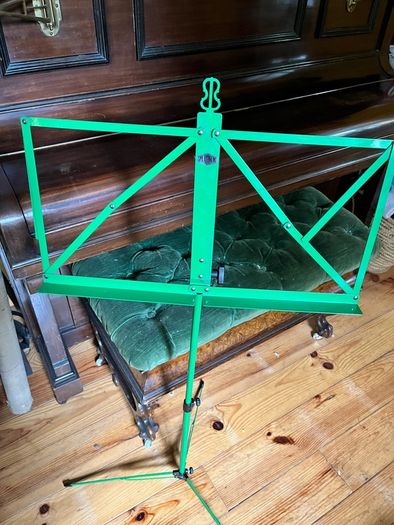 music stand
