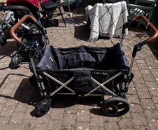 Folding Kids Wagon