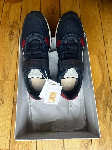 Geox J Alfier Boys Trainers - UK 5 (BNWT) Waterproof