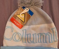 NEW Columbia Beanie Hat