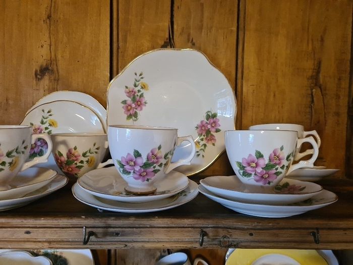 Vintage China For Sale in Portarlington, Laois from mul321