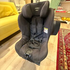 Axkid Minikid childs Car Seat