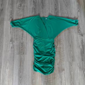 Green dress size 8