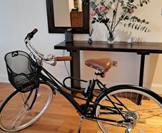 Martello Sutton Ladies Traditional City Bike With Basket