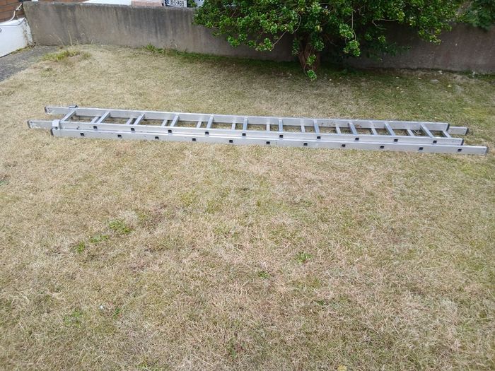 Extension ladder