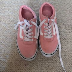 Pink Vans girls