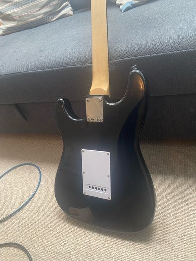 Rock Jam Guitar & Amp