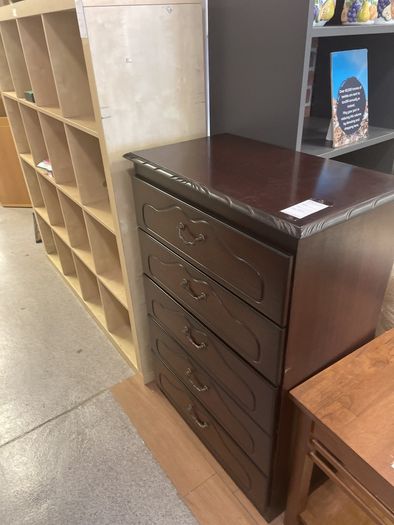 vintage chest of drawers