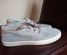 Mens Tom Shoes - Brand New