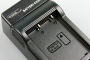 NP-W126 / NP-W126S Travel &amp; Car Charger for Fujifilm