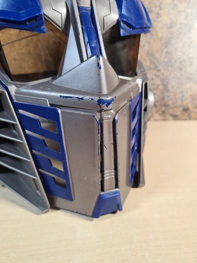 Transformers Optimus Prime Electronic Talking Voice Changer Helmet Mask Hasbro 2006
