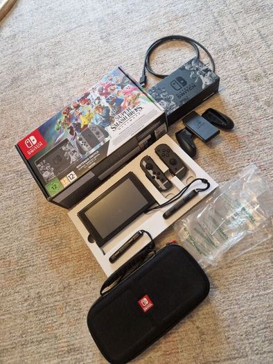 Nintendo Switch Super Smash Bros Ultimate Edition