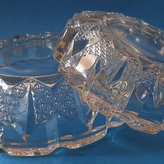 Glass ash trays