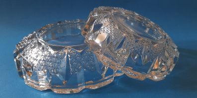 Glass ash trays