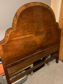 Antique Bedroom Furniture