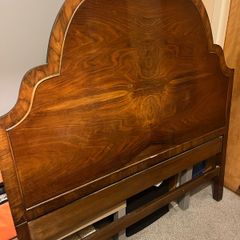 Antique Bedroom Furniture