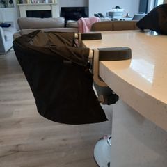 Mountain Buggy Pod Portable High Chair