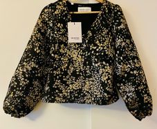 Selected Femme Top BNWT