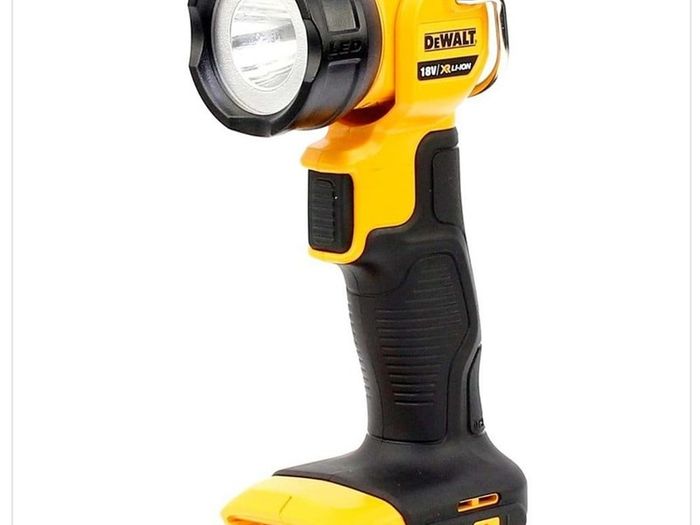 DeWalt DCL040N Cordless 18V XR Li-ion Torch Body Only