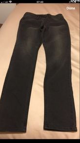Ladies jeans W28"x L32"