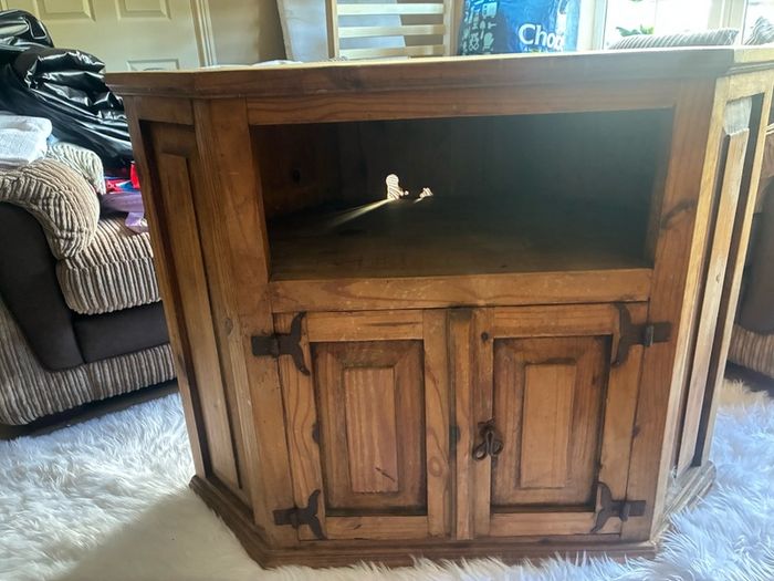 TV stand