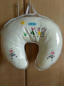 Nursing pillow