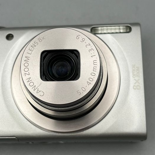 Canon IXUS 185 20MP Digital Camera Silver - Full Kit