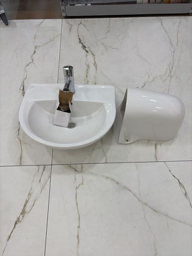 500mm Sink and Semi Pedestal w/ Tap